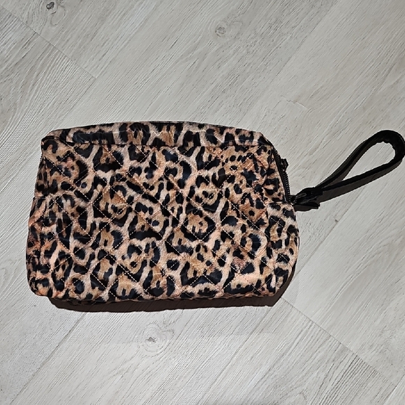 Steve Madden Leopard Print Cosmetic Bag - Picture 6 of 7